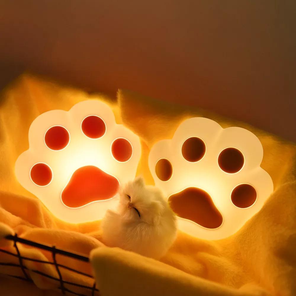 omgkawaiii Cat's Paw Night Light Lamp